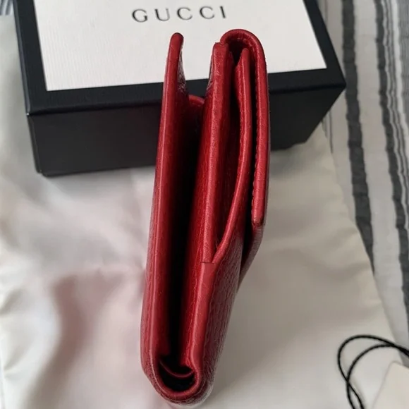 Gucci French flap wallet ❤️🍓 - Picture 3 of 7